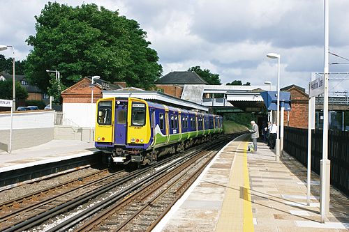 Headstone Lane railway station